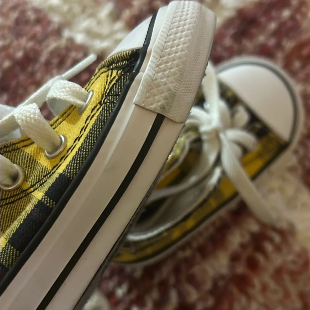 Converse Chuck Taylor Sneakers Plaid Yellow/World Peace Black Infant Size 6